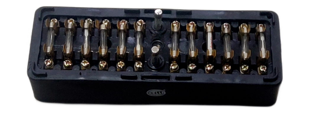 Genuine Hella 12 Way Circuit Fuse Box With 14 Glass Fuse 10Amp Truck Tractor